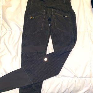 Lululemon wunder under size 2